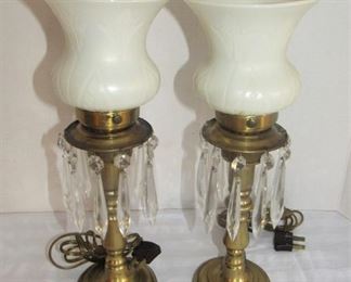 17. $275 Pair of Brass Lamps with Steuben Calcite Aurene Glass Shades and prisms