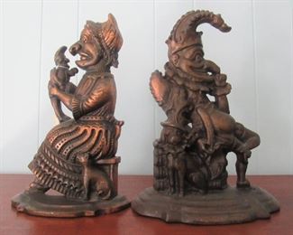 41. $120 Punch and Judy Doorstops (repro), 12”h