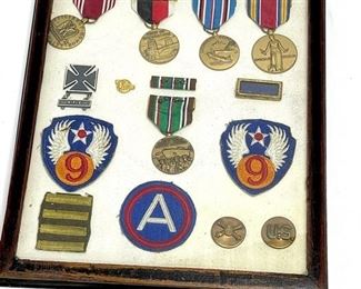 WWII US Military 9th Army Air Corps Medals/Patches/Badges Display	12x9.5in	