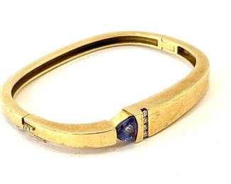 John Atencio 18k Gold, Diamond & Amethyst Parallel Hinged Bracelet Cuff	6.5 in inside circumstance. 3.5mm w at widest