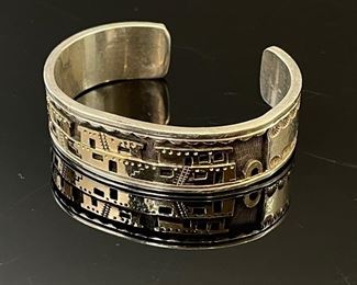 Navajo 14k Gold & Sterling Silver Native American Pueblo Cuff Bracelet	16.5mm W x 6.5 in inside circumference	