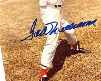*Signed* Ted Williams Autograph 8x10 Photo MLB Auto	8x10	