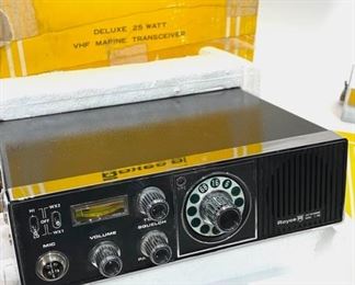 1975 Vintage Royce I-700 1-700 Deluxe VHF Marine Transceiver CB Radio in Box	Original Box: 6x14x12in	HxWxD
