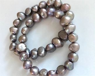 $40 Pair pearl bracelets. 2.5"L adjustable