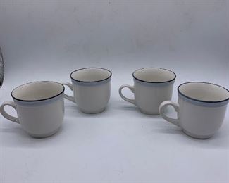 4 Crowning Fashion Coffee