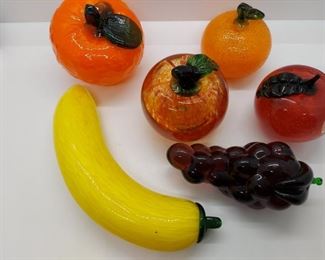 GLASS FRUIT