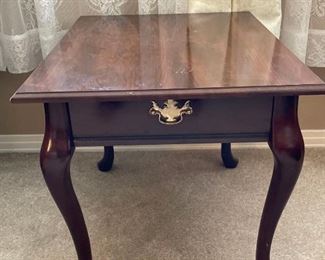 Queen Anne Style End Table