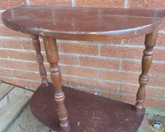 TWO TIERED SIDE TABLE