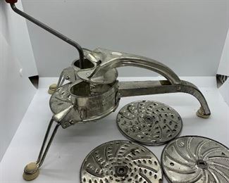 Vintage 1950s Mouli Salad Maker
