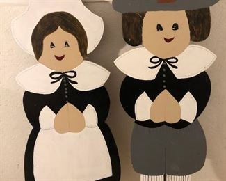 Wooden Pilgrams