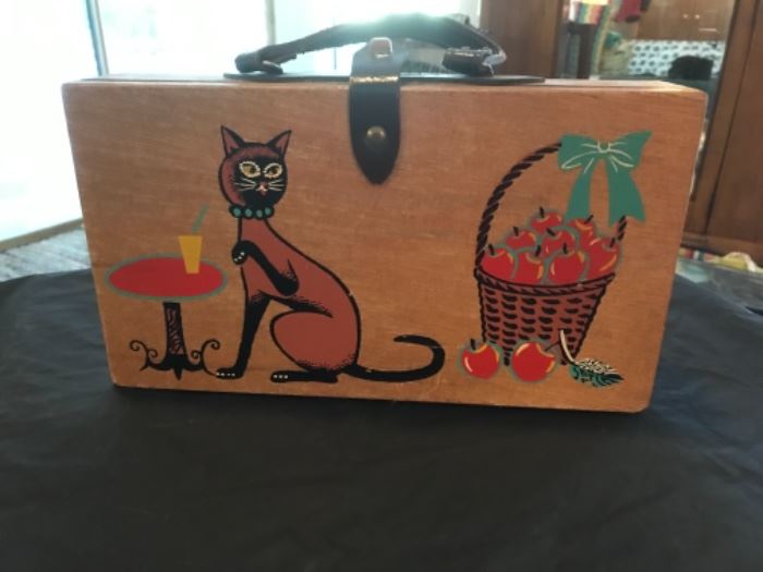 Wooden Handbag Box 