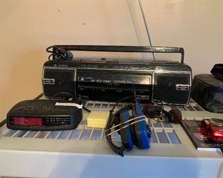 Cassette/radio player