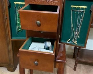 Misc jewelry with jewelry box stand 