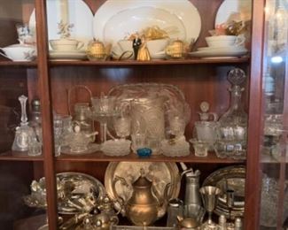 Noritake and crystal pieces 