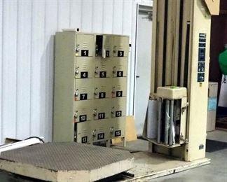 Lantech Lan-Wrapper Stretch Wrapping Machine, Model V-1296, 48" Platform