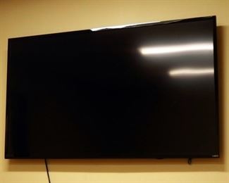 Vizio 70" Smart TV, With Remote, Wall Mount, Stand Mount, And Owners Manuel