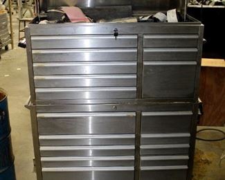 Knight Two-Piece Stainless Steel 20-Drawer Rolling Tool Chest With Key, 62" x 46" x 19"