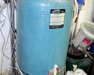 RoMate-80 Pentek Reverse Osmosis System Tank And Aquatec Delivery Pump Model DDP550