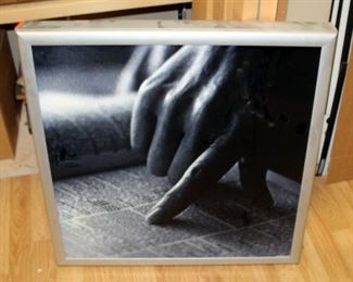 Electric Lighted Display Sign, 26" x 26" x 2.5"