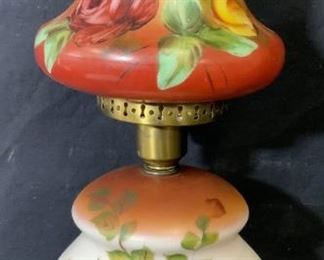 Floral Gone-With-The-Wind Lamp

