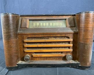 1946 Vintage SILVERTONE 110451 Tube Radio
