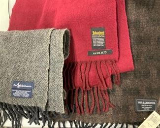 Lot 3 Luxury Lambswool & Cashmere Unisex Scarves
