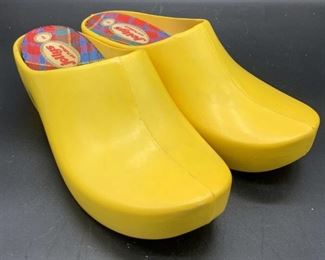 Vintage JOLLYS West German Yellow Clogs
