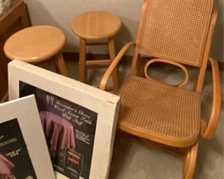 Wood You Like Accent Furniture