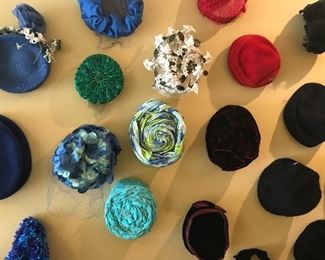 Amazing vintage hat collection!
All in terrific condition 