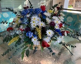 Large Floral Centerpiece