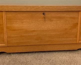 Lane Cedar Chest