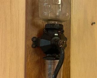 Vtg. Arcade Crystal wall mount coffee grinder hand crank No4