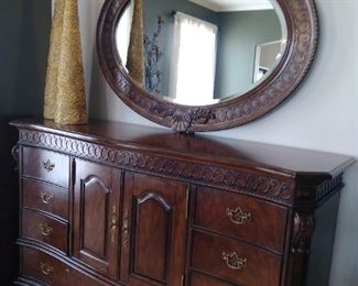 Hooker credenza w/mirror