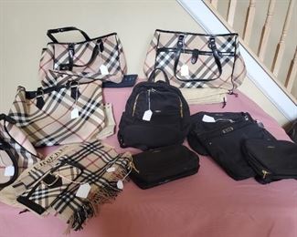 Burberry & Tumi