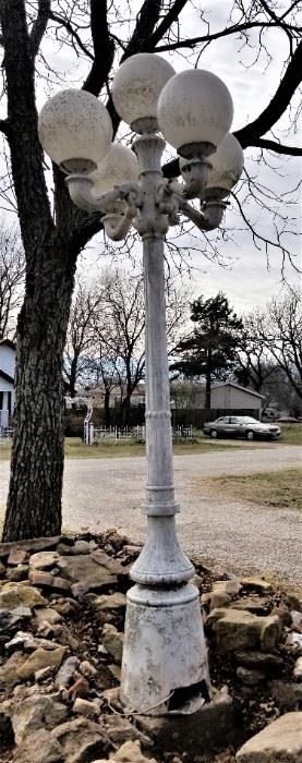 Vintage 5 arm outdoor light post