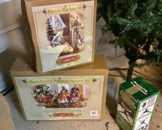 Porcelain Nativity Set. Christmas Tree