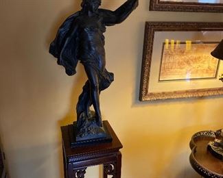 Decorator statue