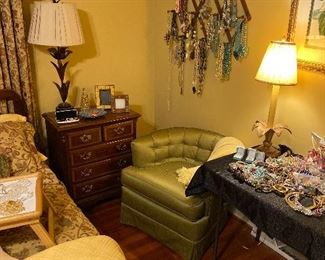 Lots of high end jewelry 