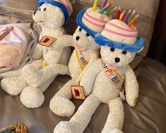 It will be Barry’s birthday Saturday!!!😁