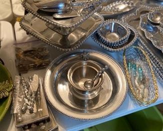 Lots of decorative aluminum ware