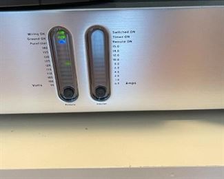 Belkin Pure AV 11 Outlet Home Theater Power Console Conditioner