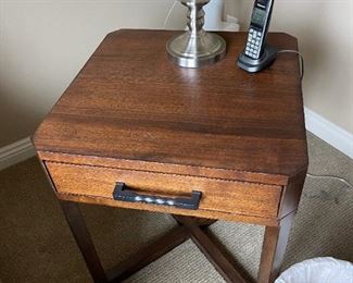LEXINGTON Industrial Style End / Side Table
