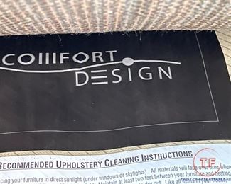 COMFORT DESIGN Powered Recliner