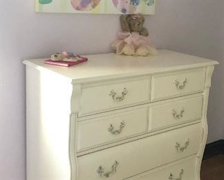 Pottery Barn Kids "Young America" Dresser w/ Mirror Vanity Top (Not Pictured)