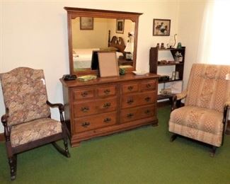 Heywood Wakefield Maple Dresser with mirror 