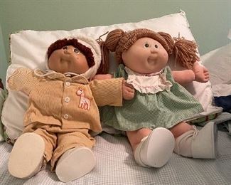 Vintage Cabbage Patch dolls 