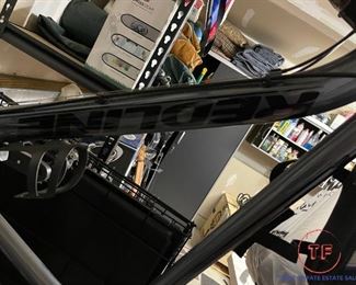 REDLINE Men's Mountain Bike 6061-T6 with Weinnmann Taurus 2000 Rims