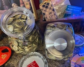 Uncrimped FALSTAFF Bottle Caps