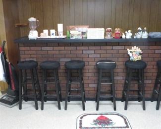 6 Bar Stools, Eureka Vacuum