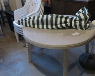 Outdoor Table, umbrella with stand, 4 chairs